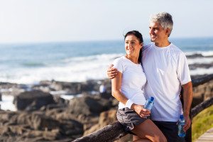 Smiling-Couple-Beach-300x200